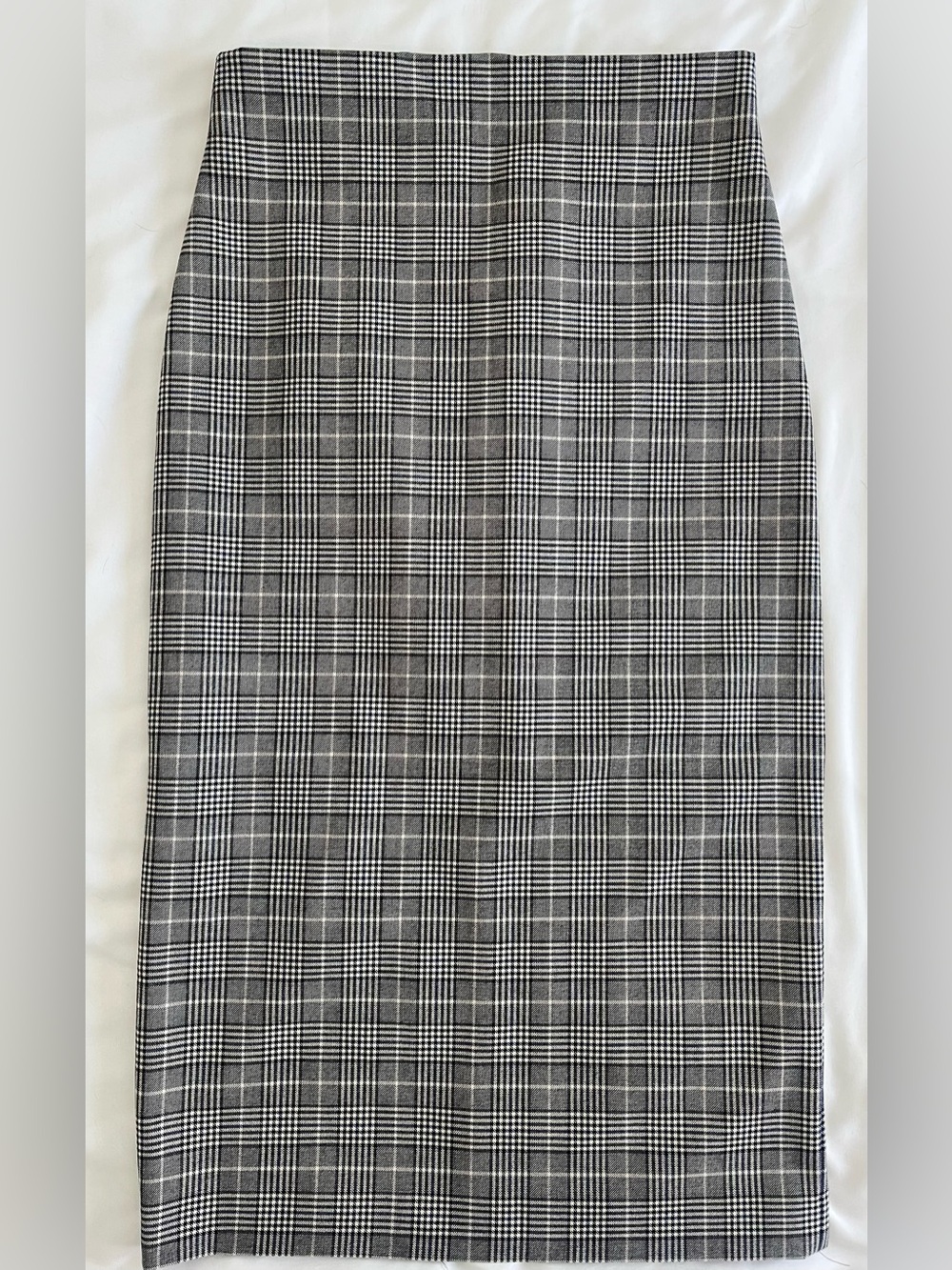 Zara Black and White Plaid Midi Pencil Skirt